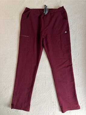 FIGS Yola Slim Scrub Pants Women’s L Regular Burgundy TW2000R ITEM2637